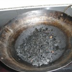 Burnt tea leaves (temp too high & leaves too dry)